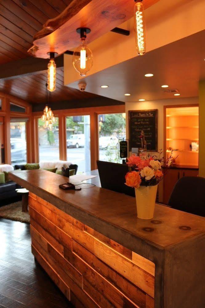 Timbers Inn Eugene Esterno foto